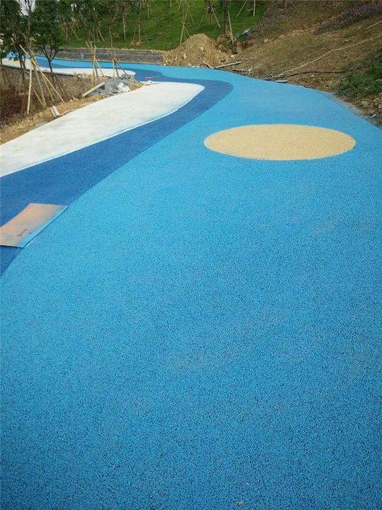 彩色露骨透水混凝土